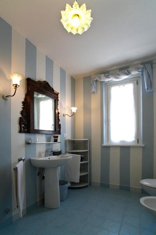 Villa Amelia Rooms Marina di Pietrasanta Quarto foto